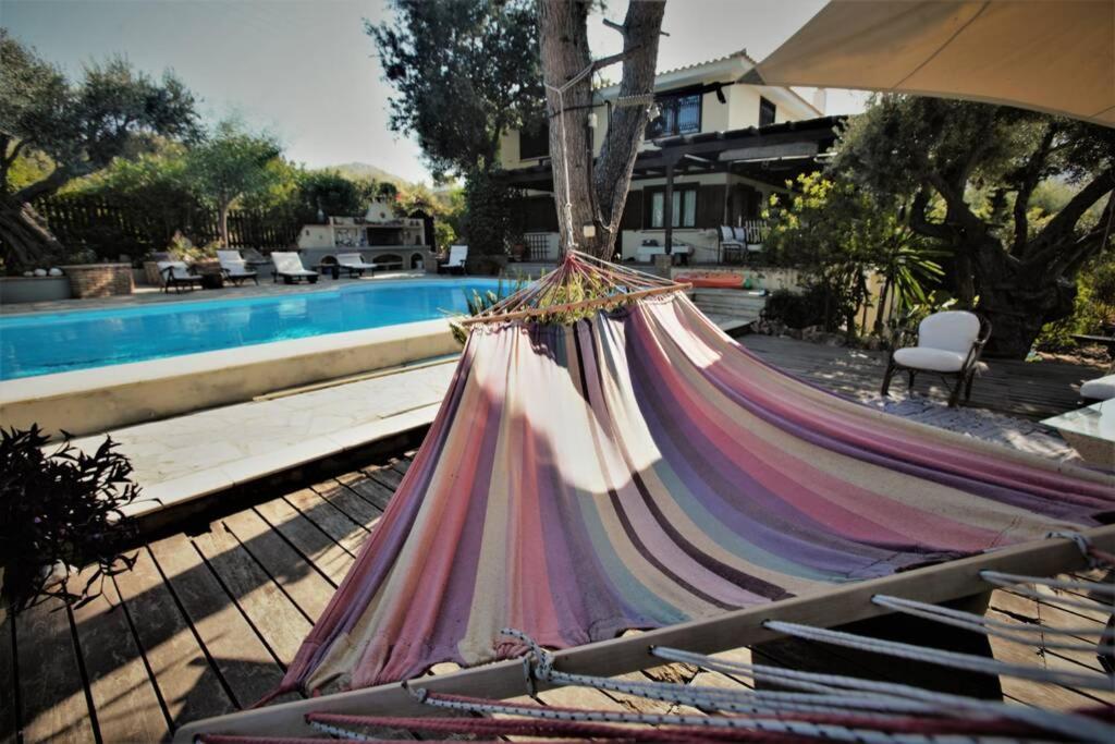 Villa Eleni ซูนิโอ ภายนอก รูปภาพ