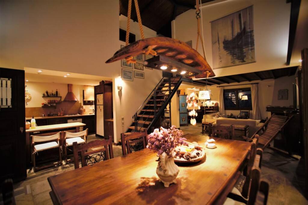 Villa Eleni ซูนิโอ ภายนอก รูปภาพ