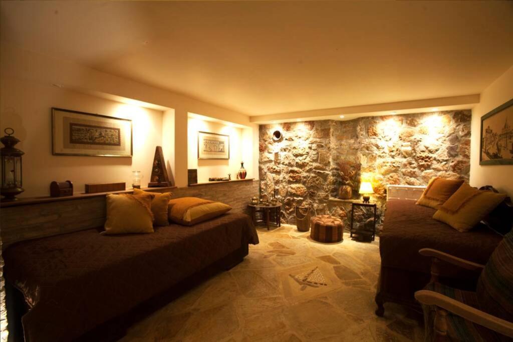 Villa Eleni ซูนิโอ ภายนอก รูปภาพ